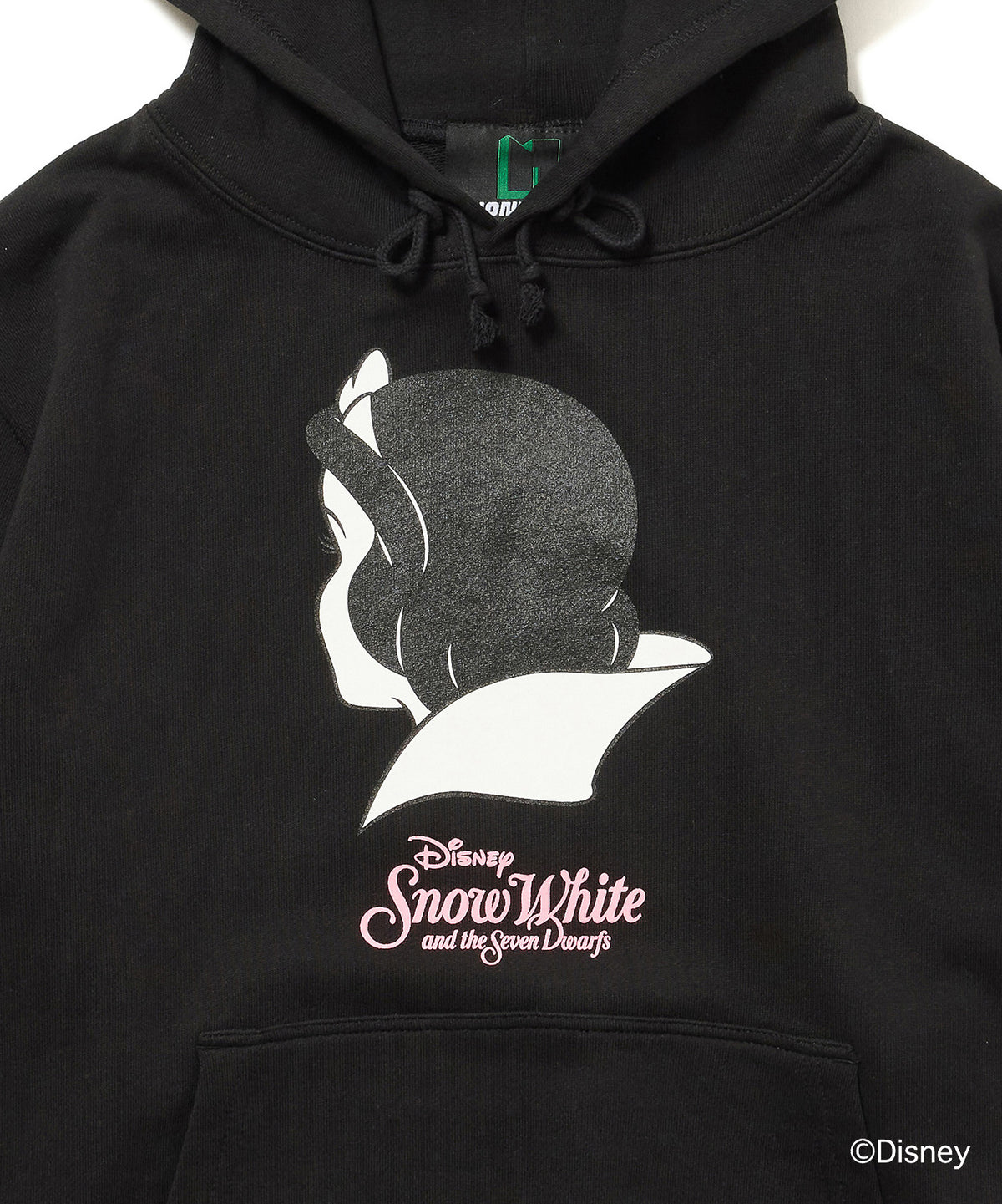 Disney 『Snow White』 NON TOKYO 　PRINT PULLOVER PARKER(BACK)
