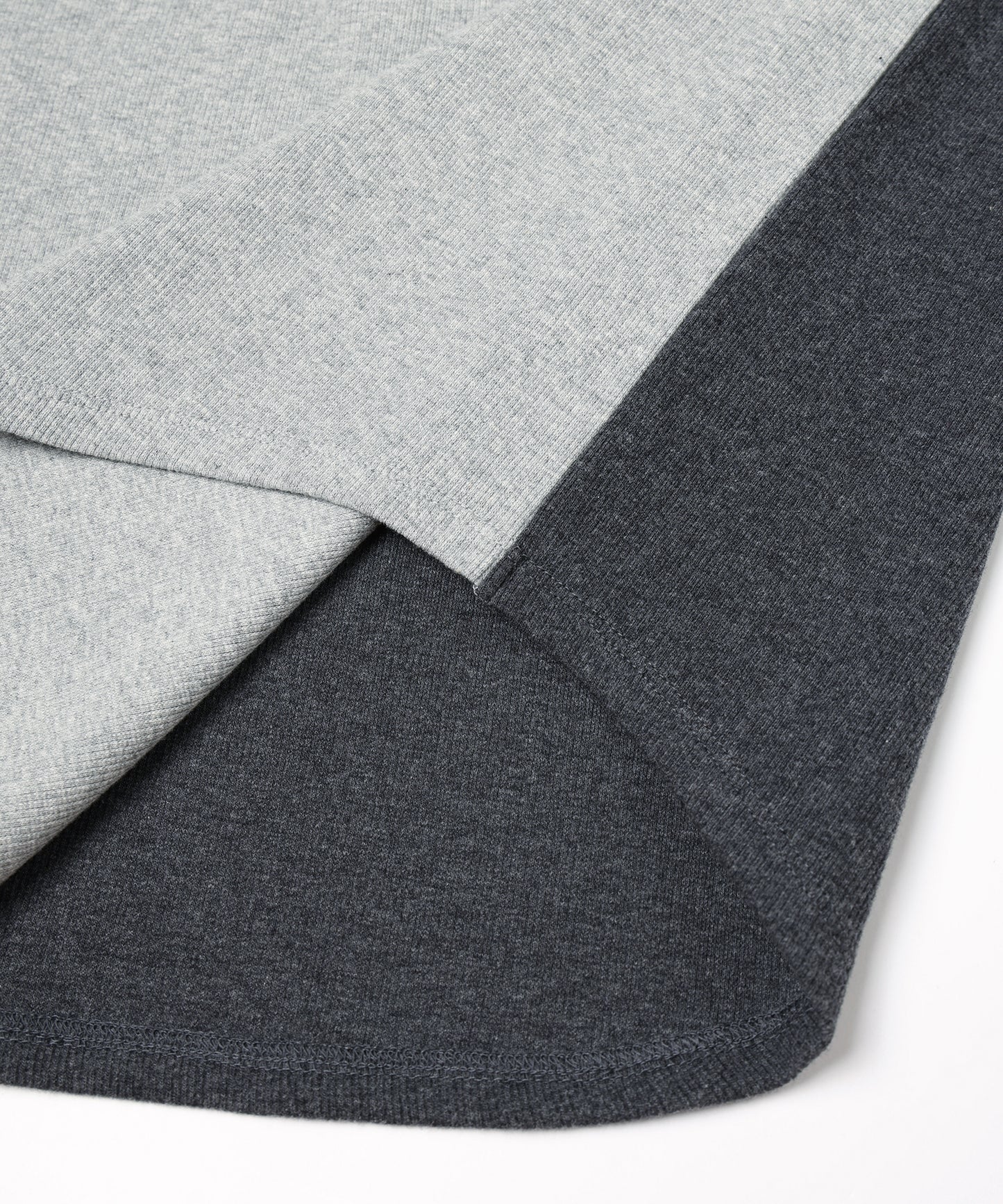 SWITCHING HENRY NECK L/S