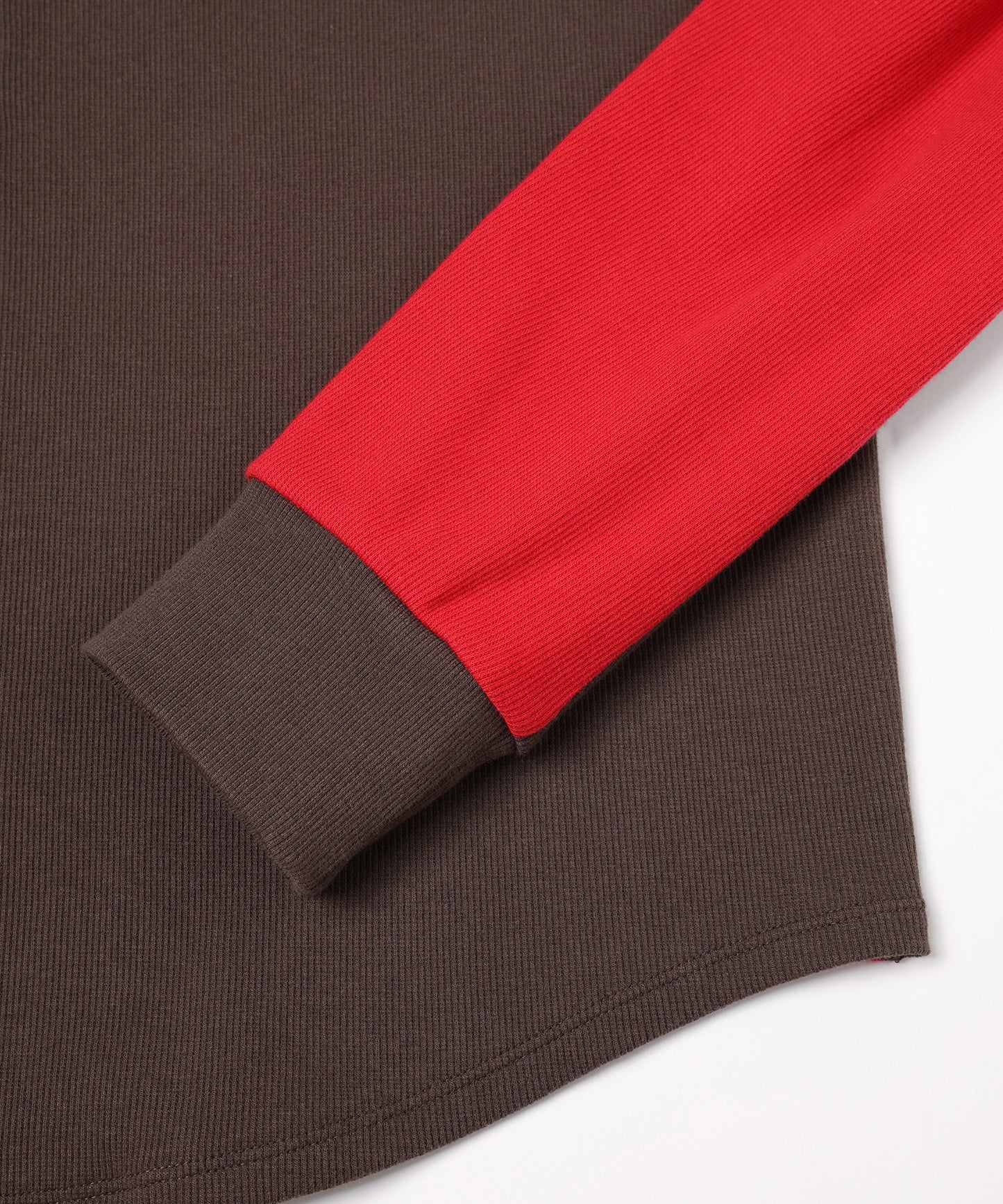 SWITCHING HENRY NECK L/S