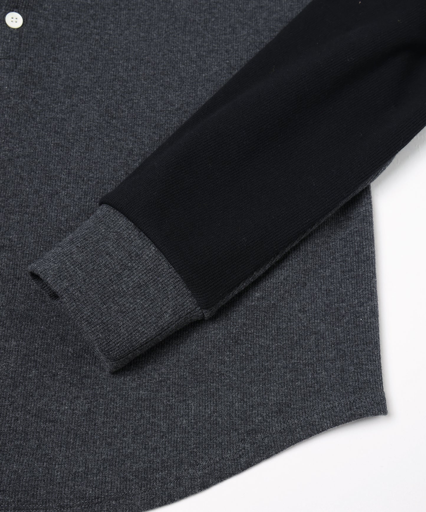 SWITCHING HENRY NECK L/S