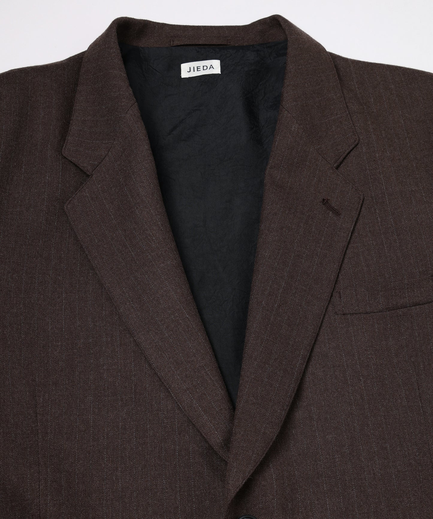 DRAPING OVER TAIROLED JACKET