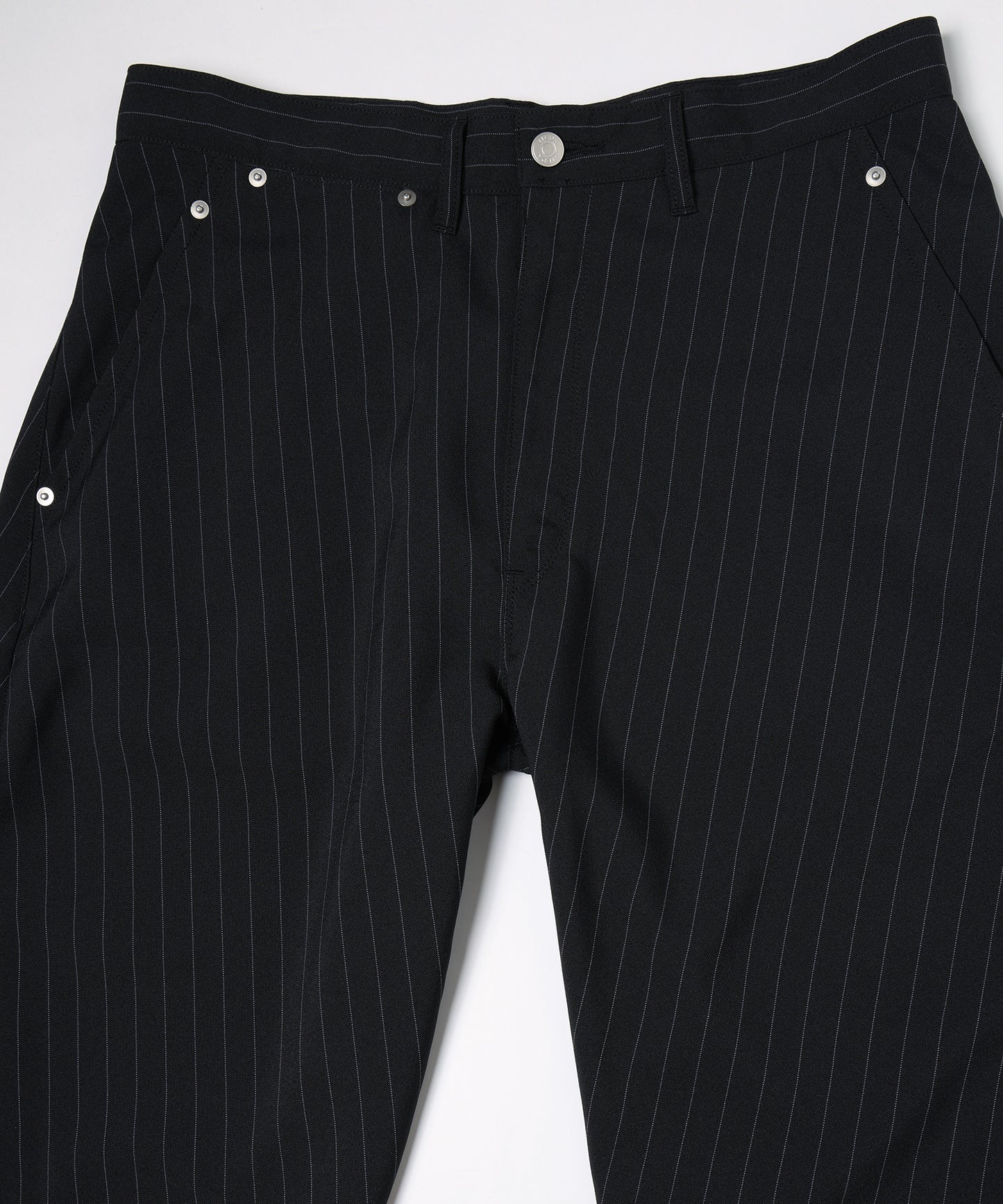 3D STRIPE CUTTING PANTS
