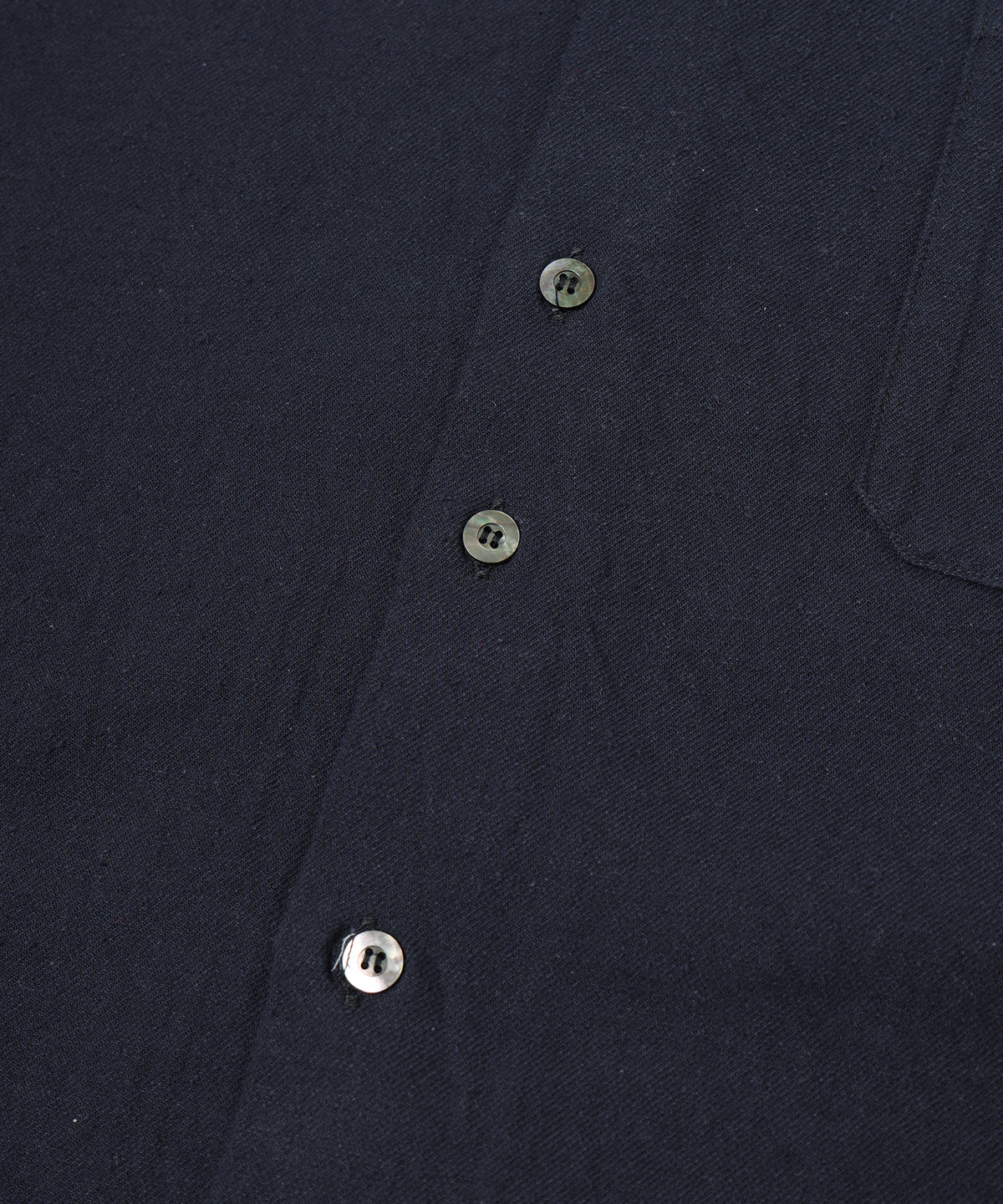 COTTON SILK CUT-OFF SHORT SHIRT