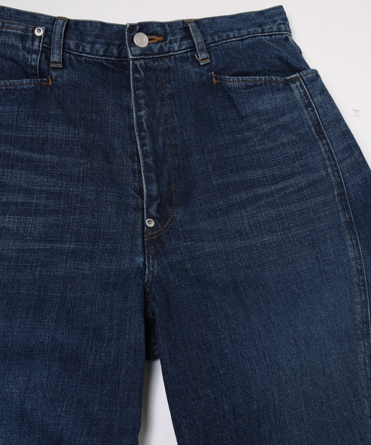 VINTAGE-FEEL DRAPED DENIM PANTS