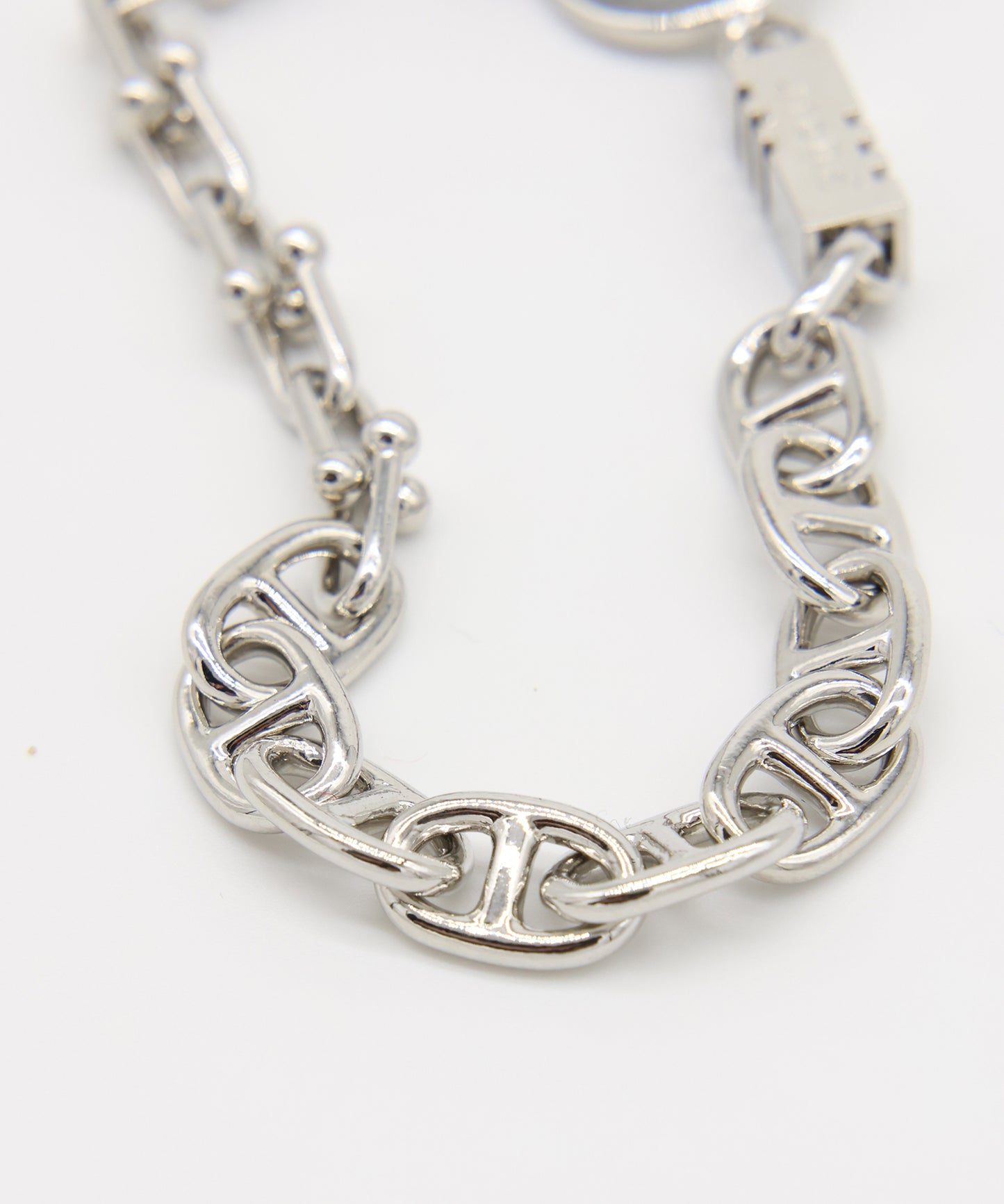 SWITCHING BRACELET-A