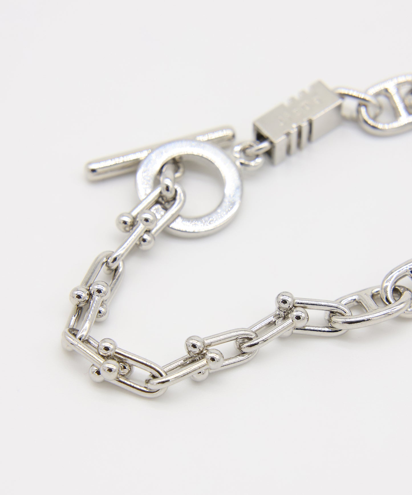 SWITCHING BRACELET-A