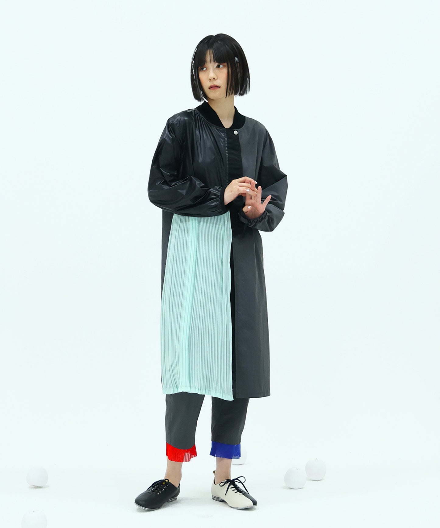 Asymmetric right coat