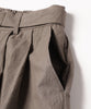 dump two-tuck slacks with belt