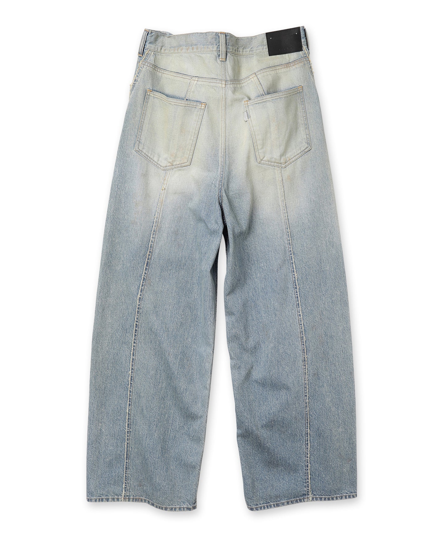 USED LOOSE FIT JEANS