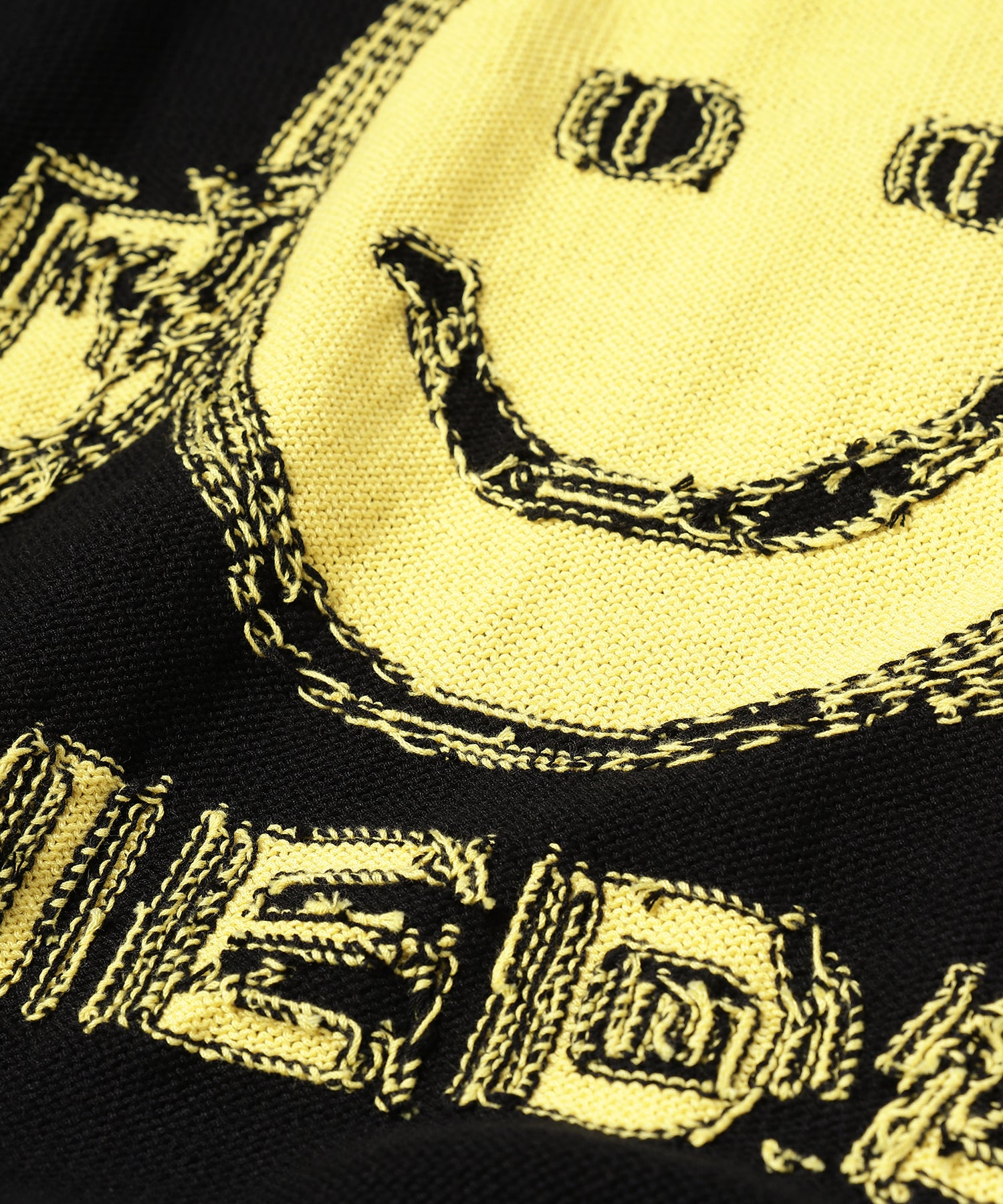 SMILE OVER KNIT CREW – ANLIO（アンリオ）