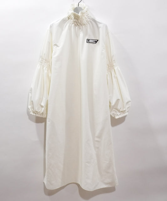 HI-NECK GATHER SHIRT ONE-PIECE