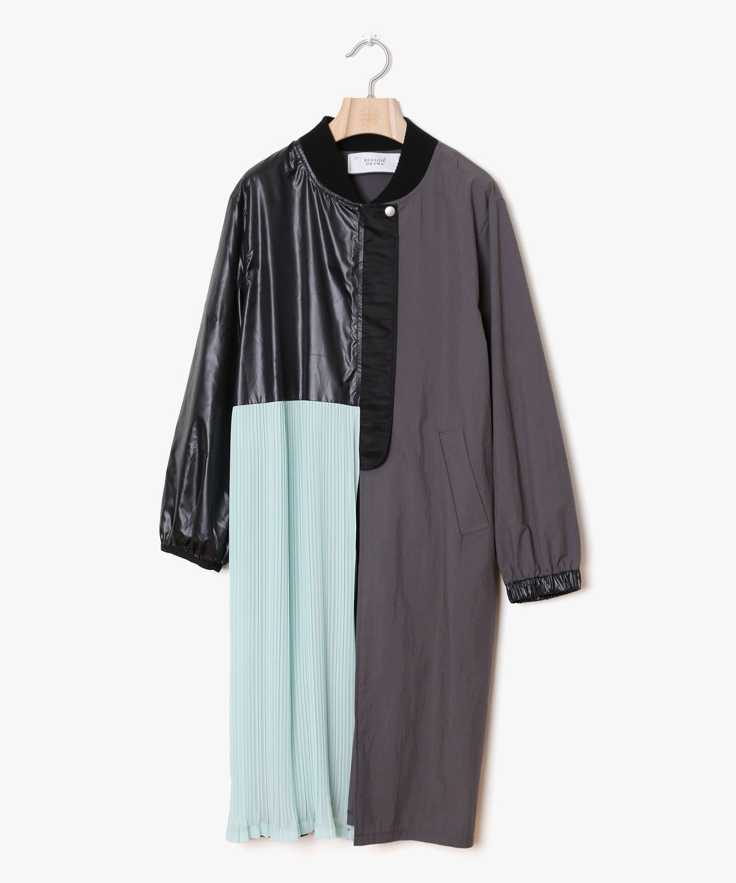 Asymmetric right coat